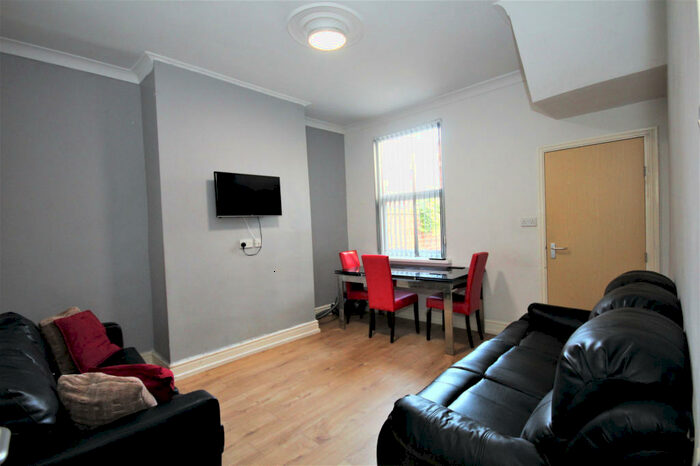 4 Bedroom Terraced House To Rent In St. Marks Road, Preston, Lancashire, PR1