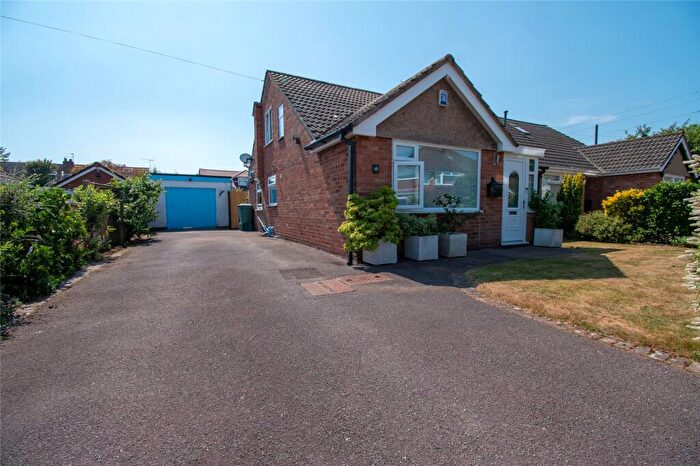 3 Bedroom Bungalow For Sale In Eton Drive, Thornton Hough, Wirral, CH63