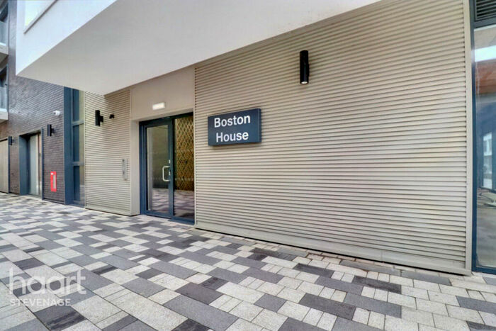 1 Bedroom Apartment For Sale In Park Place, Stevenage, SG1