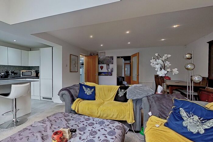 3 Bedroom Semi-Detached House For Sale In Wilford Grove, Minworth, Sutton Coldfield, B76