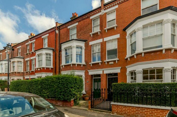 1 Bedroom Flat To Rent In Cressy Road, Hampstead, London, NW3