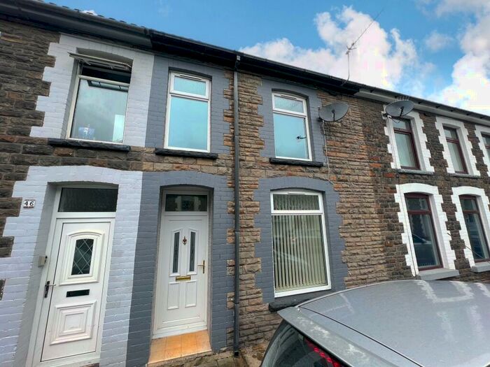 3 Bedroom House To Rent In Middle Street, Pontypridd, CF37