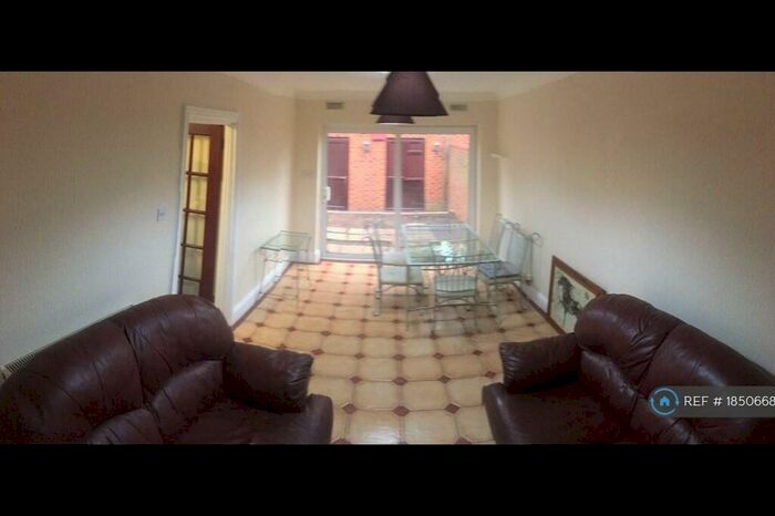 3 Bedroom Detached House To Rent In Coventry, Coventry, CV2