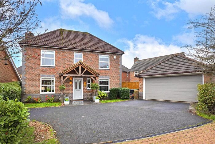 4 Bedroom Detached House For Sale In Mitchell Road, Kings Hill, ME19