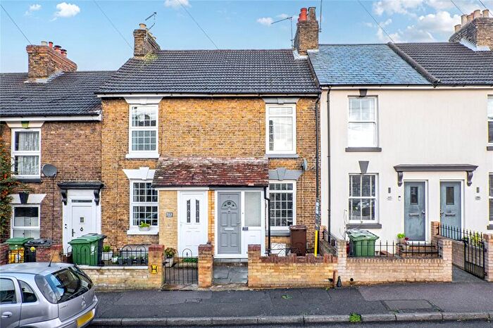 2 Bedroom Terraced House For Sale In John Street, Maidstone, Kent, ME14