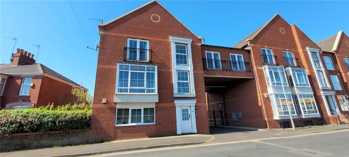 2 Bedroom Flat To Rent In Mill Lane, Beverley, East Riding Of Yorkshire, Uk, HU17