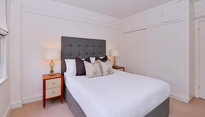 2 Bedroom Property To Rent In Fulham Road, London, SW3
