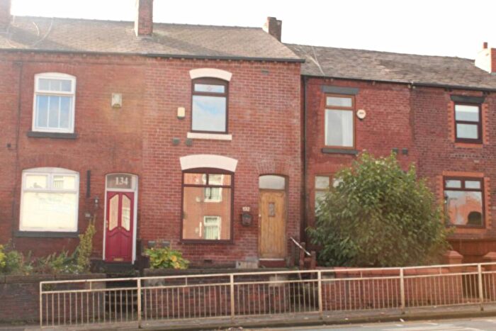 3 Bedroom Terraced House To Rent In Bolton Road, Kearsley, Bolton, BL4