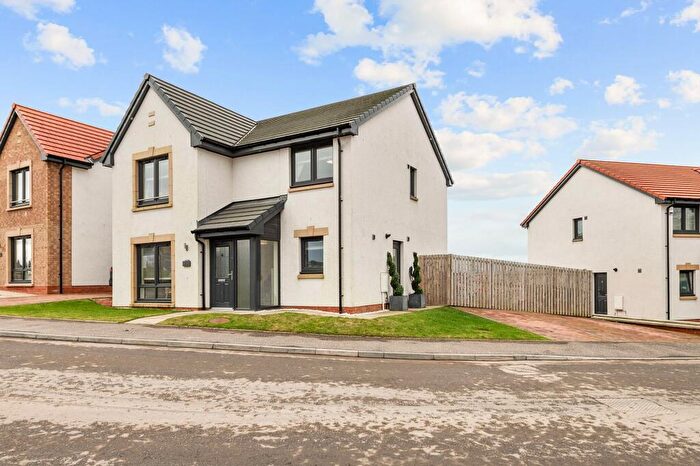 4 Bedroom Detached House For Sale In Curling Avenue, Airth, FK2