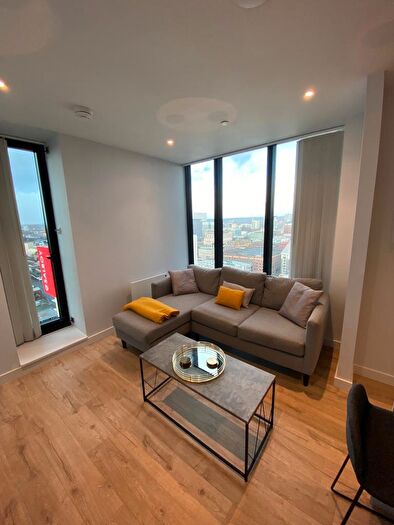 1 Bedroom Apartment To Rent In Axis Tower, Whitworth Street West, Manchester, M1