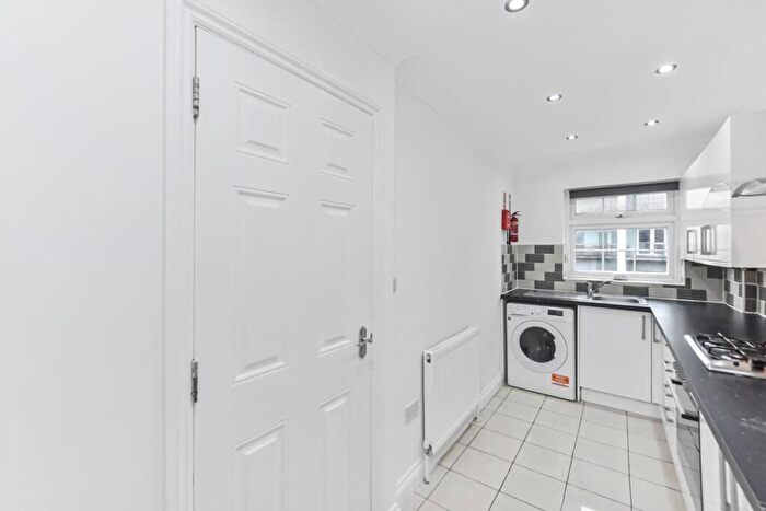 1 Bedroom Flat To Rent In Flat, High Road Wembley, HA9