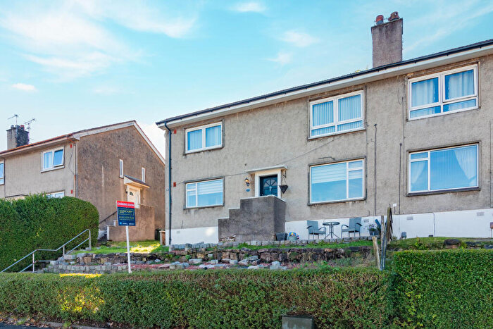 2 Bedroom Flat For Sale In Burnfoot Crescent, Paisley, Renfrewshire, PA2