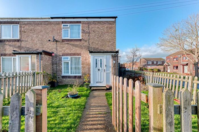 2 Bedroom Semi-Detached House For Sale In Buttercup Close, Carlton Colville, NR33