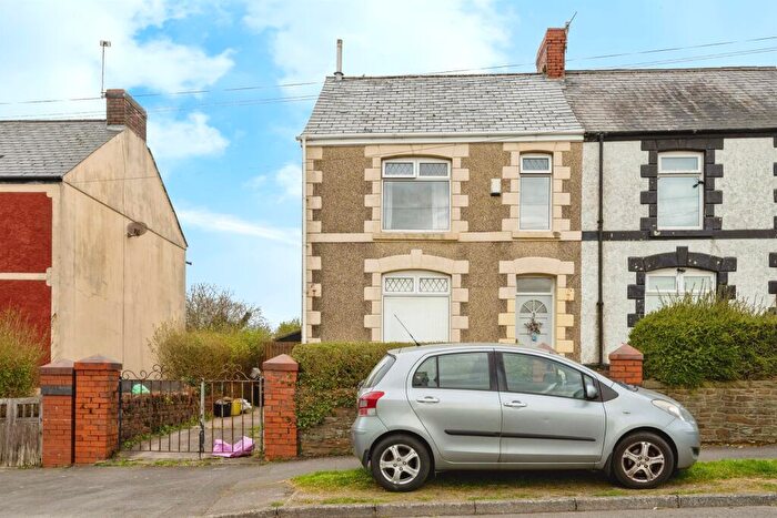 2 Bedroom Semi-Detached House For Sale In Pengwern Road, Clase, Swansea, SA6