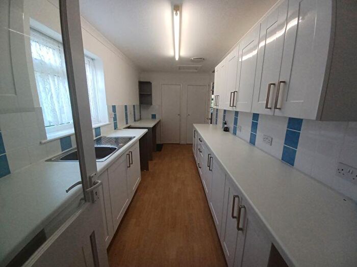 2 Bedroom Bungalow To Rent In Penwithick Park, St. Austell, PL26