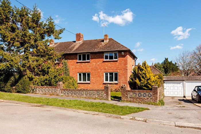 3 Bedroom Semi-Detached House For Sale In Teasley Mead, Blackham, Tunbridge Wells, TN3