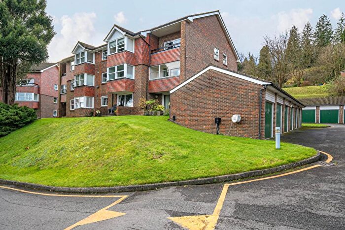 2 Bedroom Apartment To Rent In Rookwood Court, Guildford, GU2