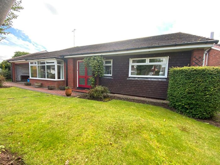 4 Bedroom Bungalow To Rent In Fields Drive, Sandbach, CW11