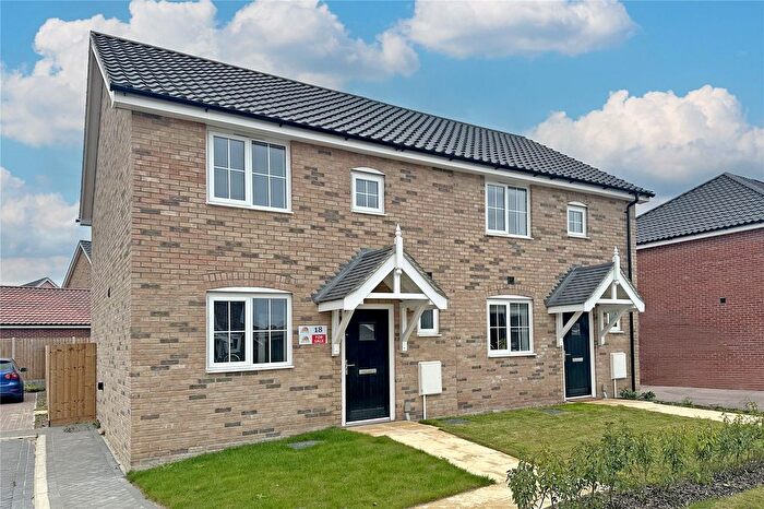 2 Bedroom Semi-Detached House For Sale In Skylarks, Botesdale, IP22