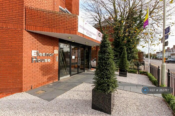 2 Bedroom Flat To Rent In Eleanor House, Waltham Cross, EN8