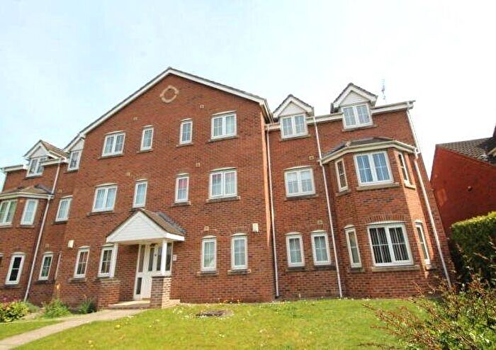 2 Bedroom Flat To Rent In Gleneagles Drive, Normanton, Wakefield, WF6