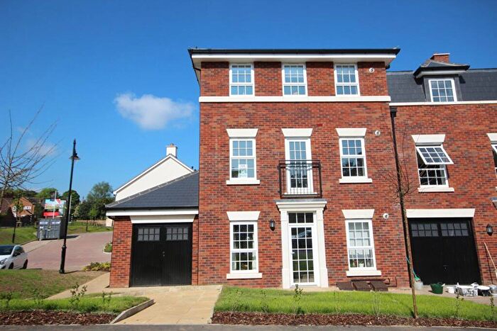 2 Bedroom Apartment To Rent In Duck Riddy, Ampthill, Bedfordshire, MK45