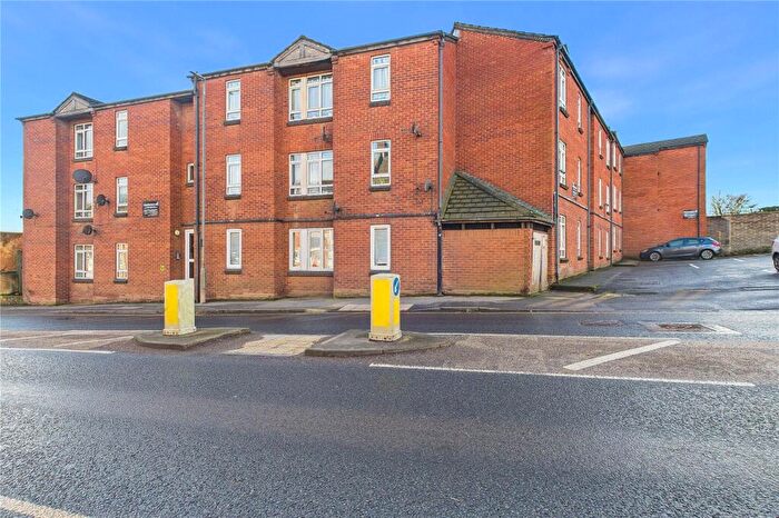 2 Bedroom Apartment To Rent In Helens Court, Trowbridge, BA14