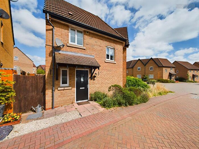3 Bedroom Semi-Detached House To Rent In Sprigs Road, Hampton Hargate, Peterborough, PE7