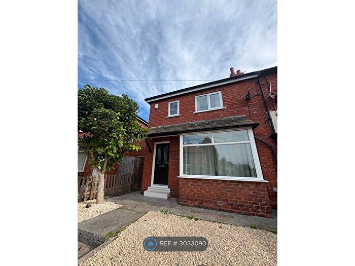 3 Bedroom Semi-Detached House To Rent In Esk Road, Stockton-On-Tees, TS20