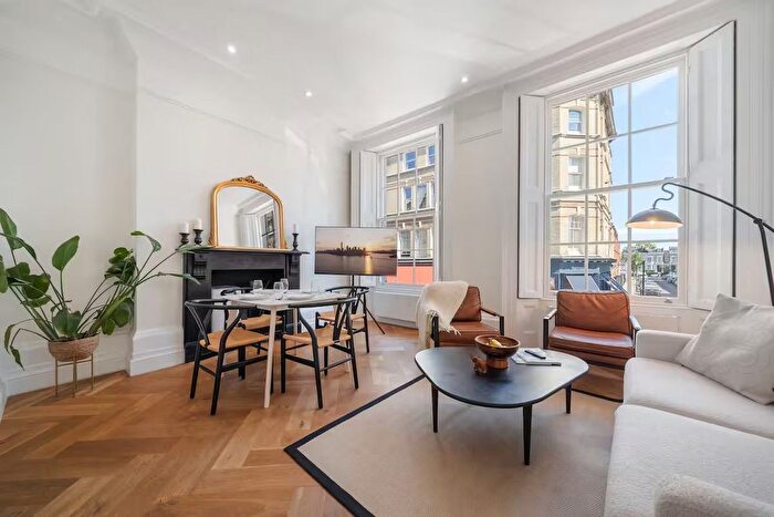 2 Bedroom Terraced House To Rent In Fulham Road, London, SW10