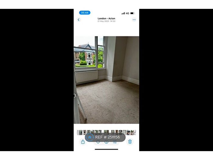 2 Bedroom Flat To Rent In Cumberland Road, London, W3