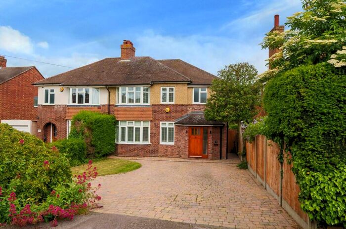 3 Bedroom House For Sale In Box End Road, Kempston, MK43