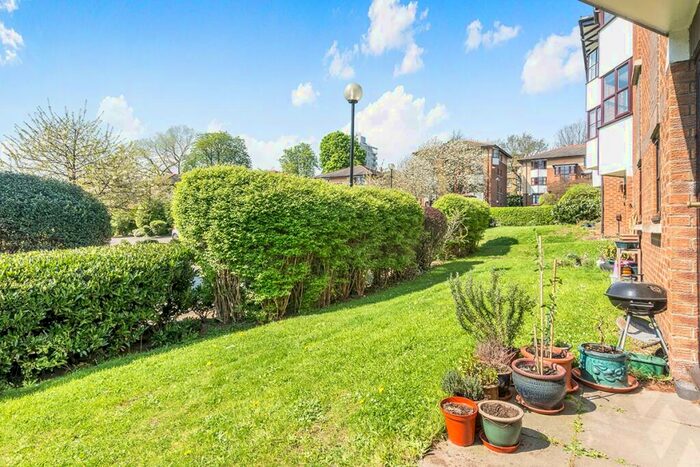 Flat To Rent In Celestial Gardens, London, SE13