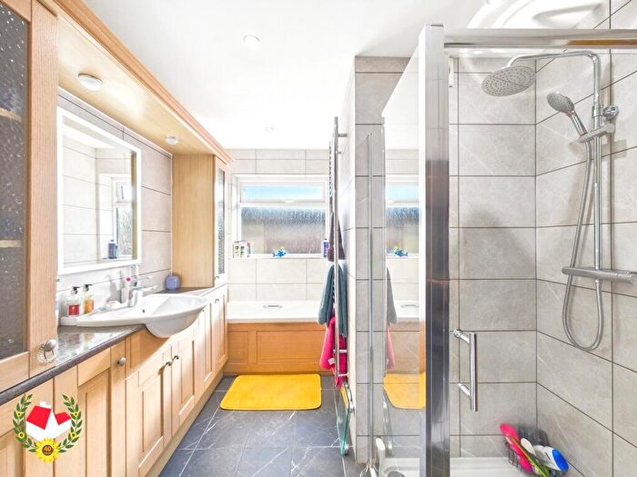 5 Bedroom House For Sale In Elmgrove Road East, Hardwicke, GL2