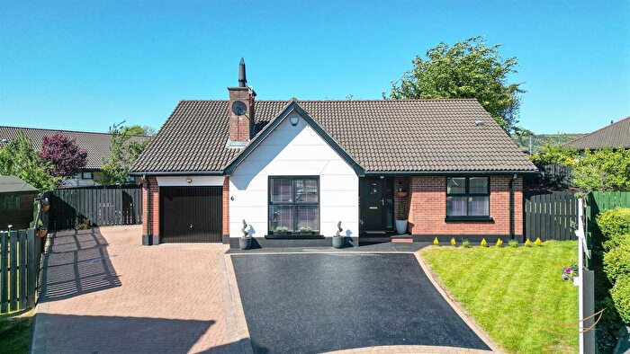 3 Bedroom Detached Bungalow For Sale In Blackthorn Grange, Newtownabbey, BT37