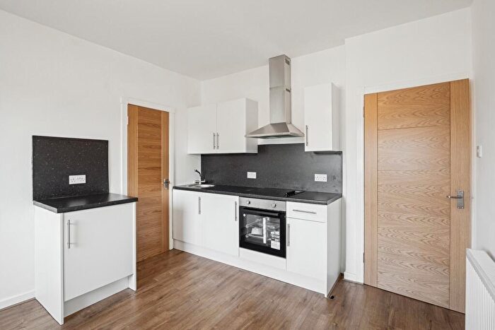 2 Bedroom Flat To Rent In Burn Street, Bonhill, Alexandria, West Dunbartonshire, G83