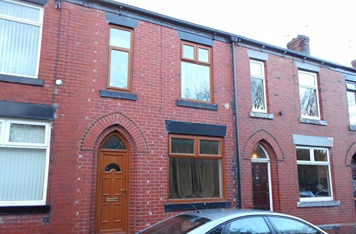 3 Bedroom Terraced House To Rent In Beaufort Street Meanwood., OL12