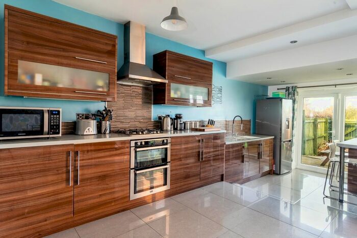 3 Bedroom Terraced House For Sale In Westminster Road, York, YO30