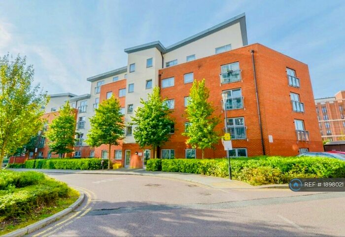1 Bedroom Flat To Rent In Charrington Place, St. Albans, AL1