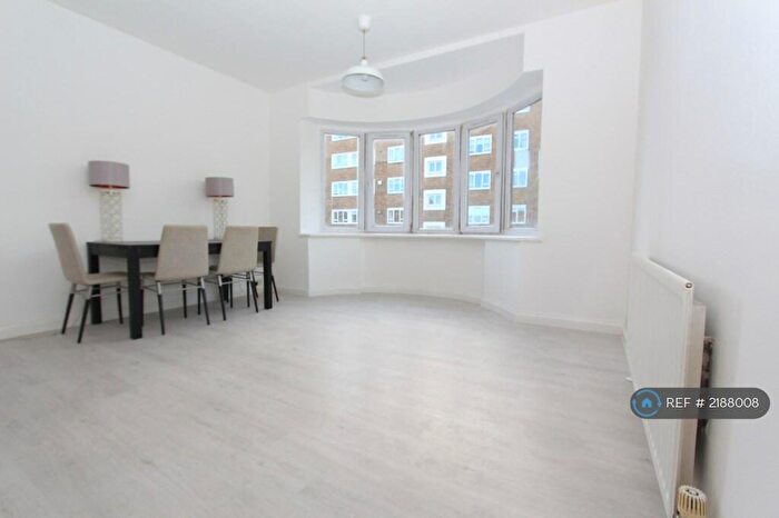 1 Bedroom Flat To Rent In Suffolk House, London, NW8