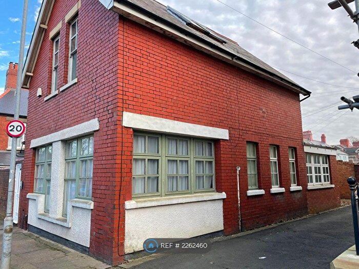 2 Bedroom Detached House To Rent In Hendy Street, Cardiff, CF23