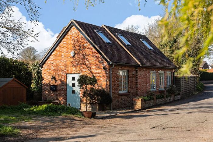 2 Bedroom Detached House For Sale In Lower Radley, Abingdon, OX14