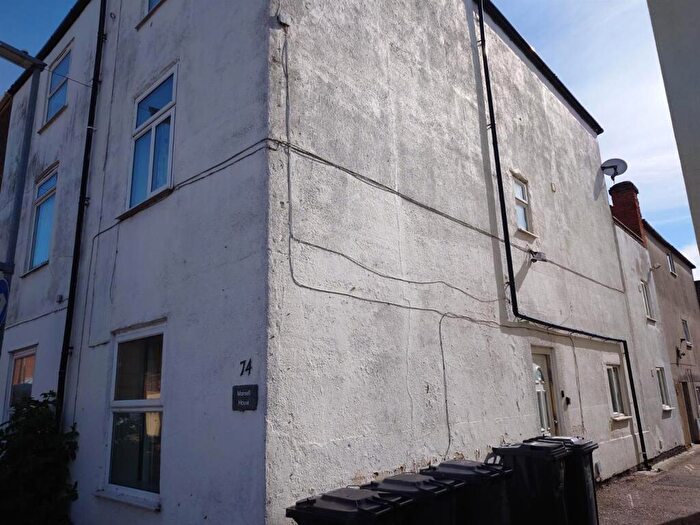 5 Bedroom Semi Detached House To Rent In Rodney Road, Great Yarmouth, NR30