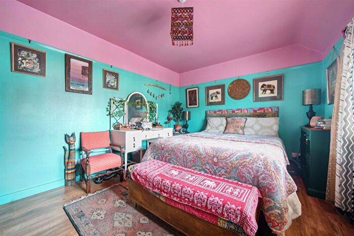 3 Bedroom Terraced House For Sale In Plains Avenue, Maidstone, ME15 - Photo 11