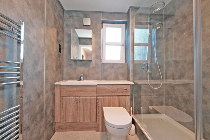 2 Bedroom Flat To Rent In B, South College Street, Aberdeen, AB11