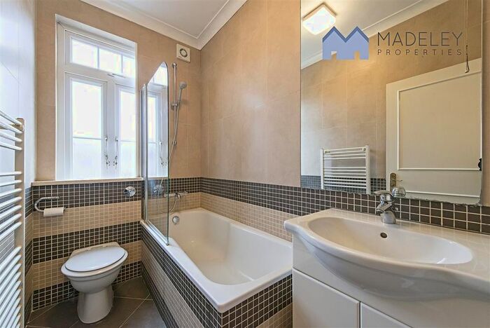 4 Bedroom Property To Rent In Park Drive, Acton, Acton, W3