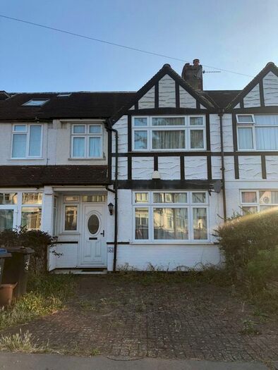 3 Bedroom Terraced House To Rent In Ash Tree Way, Croydon, CR0