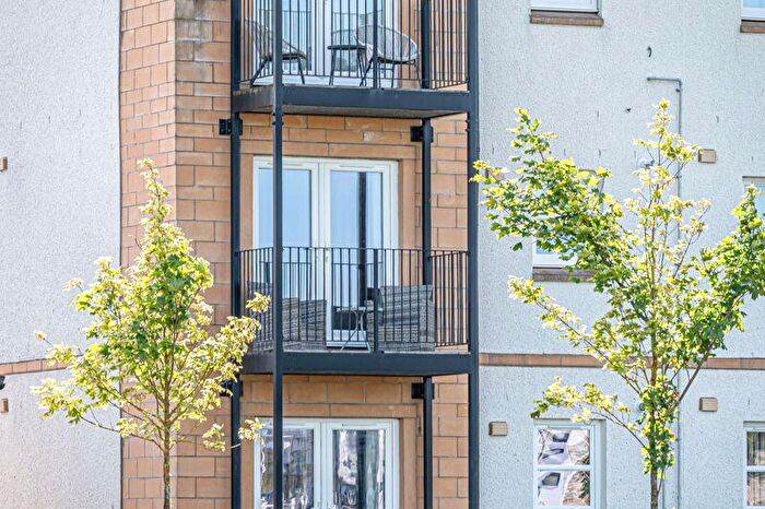 1 Bedroom Flat For Sale In Adelaide Road, Kirkcaldy, KY2