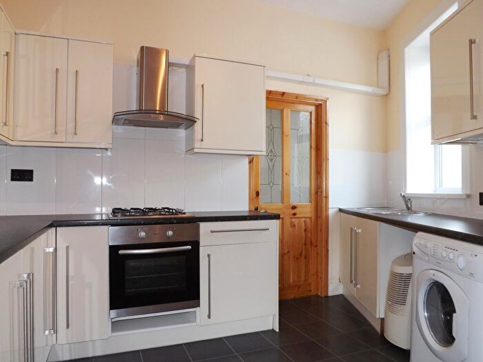 3 Bedroom End Of Terrace House To Rent In Broad Park Road, Peverell, Plymouth, PL3