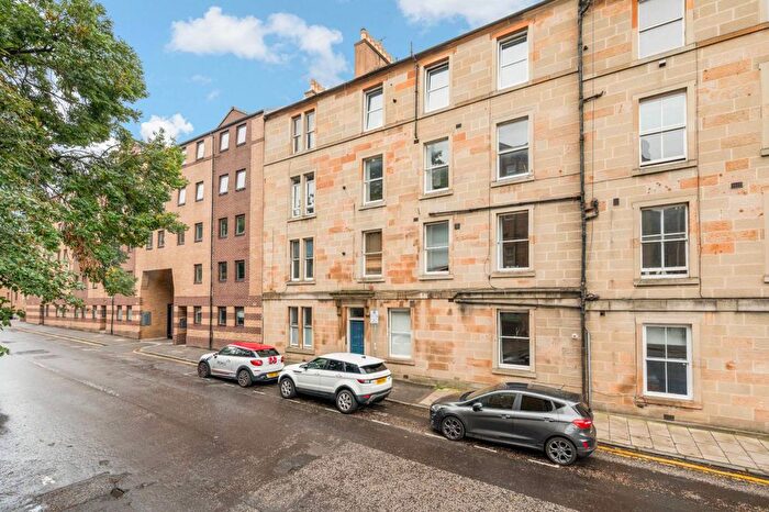 1 Bedroom Flat For Sale In Sciennes, Marchmont, Edinburgh, EH9